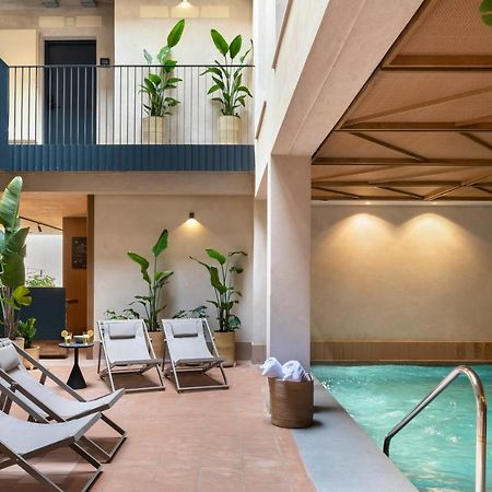 Rincones De Lola - Castilla 91 - Shared Jacuzzi Villa Seville Exterior photo