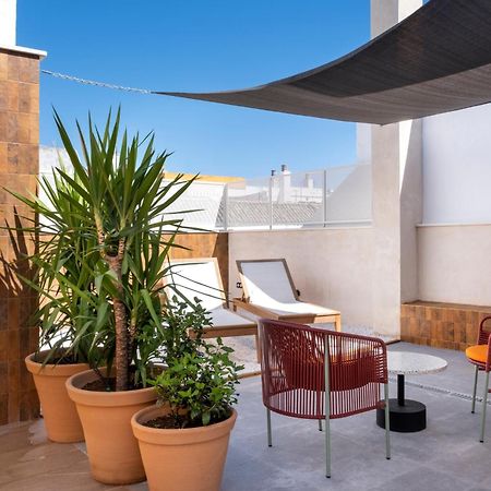 Rincones De Lola - Castilla 91 - Shared Jacuzzi Villa Seville Exterior photo